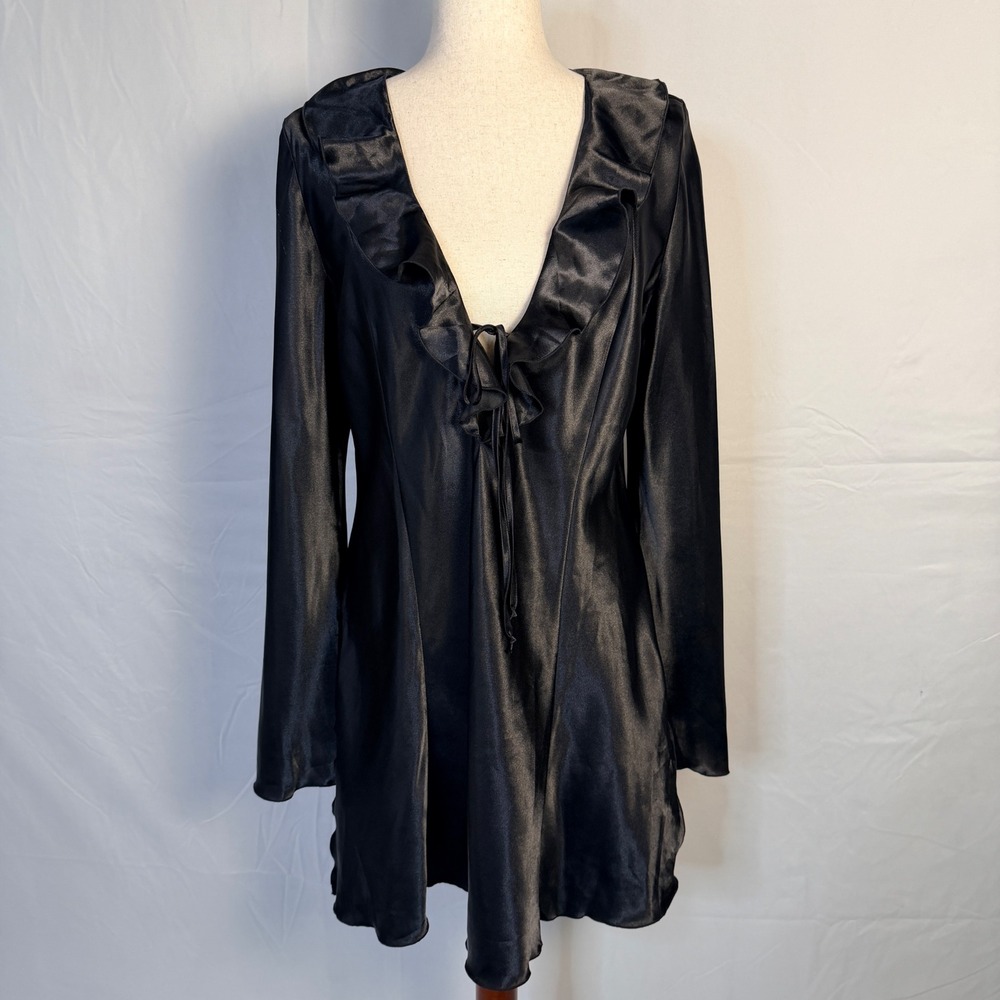 Fredericks of Hollywood Black Satin Ruffle V-Neck mini dress nightie whimsygoth
